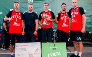 "Hoptrans 3x3": Šakių komandos triumfas ir rikiuotė prieš finalinį etapą